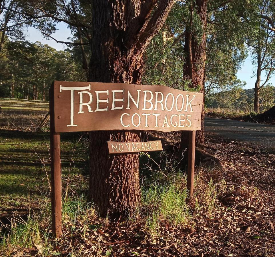 Treenbrook * Pemberton