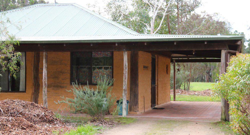 Treenbrook Chalet *